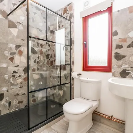 בית נופש Down The Rabbit Hole *